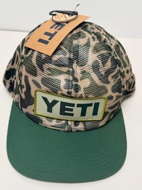 Yeti Green Mesh Camo Flag Brim Hat Unisex Snapback Outdoor